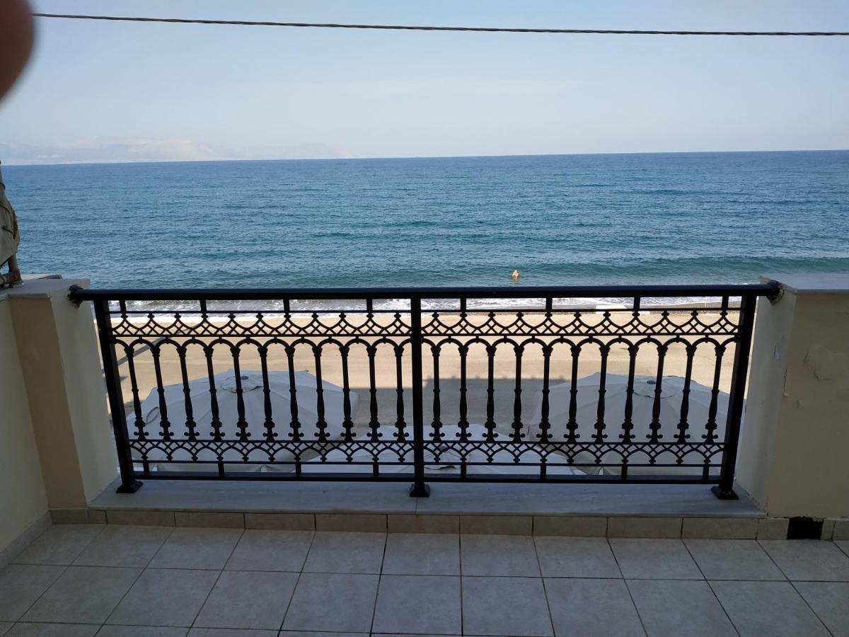 Summerhouse Agia Pelagia  Luaran gambar
